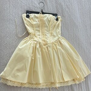 BABYBOO Yellow Lace Trim Strapless Skater Dress